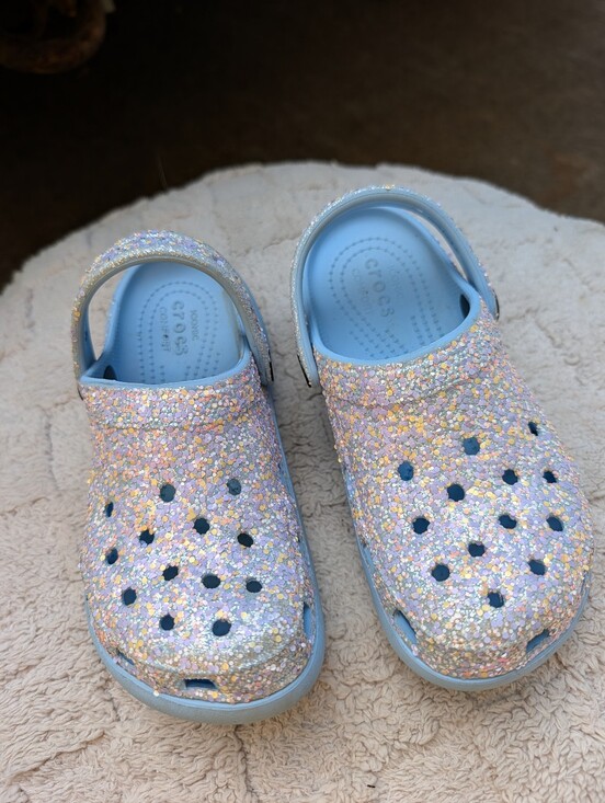 CROCS Shoes - Women's Textured Sparkly Crocs Size 6
